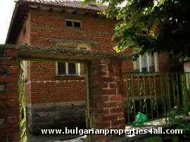 Solid brick built estate near Dimitrovgrad Ref. No 33017