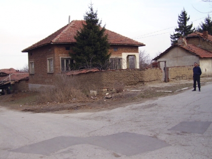 House for sale near Pleven Bulgaria Ref. No 5202