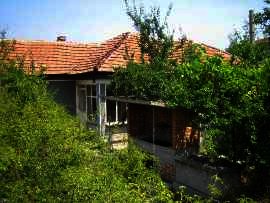Property near Haskovo House in Bulgaria Ref. No 2252