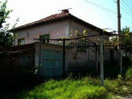 Rural house near Danube river in Pleven region Ref. No 55056