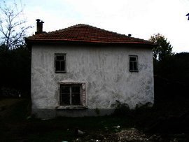 A cheap house near Kardjali in bulgarian countryside. Ref. No 44386