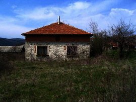 Rural brick house in Kardjali region.Good investment in bulgarian property. Ref. No 44453