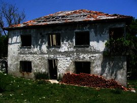 A cheap house near Kardjali in bulgarian countryside. Ref. No 44313
