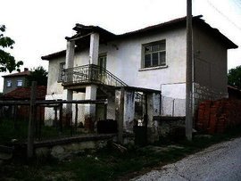 Country house near Kardjali in Bulgaria. Ref. No 44295