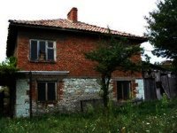 Spacious brick house near Kardjali.Cheap property in Bulgaria. Ref. No 44221