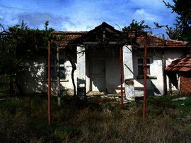 A cheap house near Kardjali in bulgarian countryside. Ref. No 44244