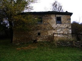 A cheap house near Kardjali in bulgarian countryside. Ref. No 44263