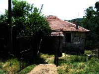 Cheap estate with potential near Kardjali in Bulgaria Ref. No 44347