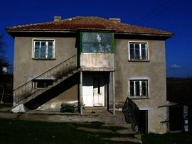 Comfortable house in Kardjali region.Estate in Bulgaria. Ref. No 44411