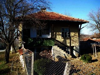 House near Gabrovo Property in Bulgaria Ref. No 58118
