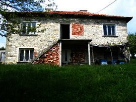 Authentic bulgarian house near Kardjali in Bulgaria Ref. No 44306