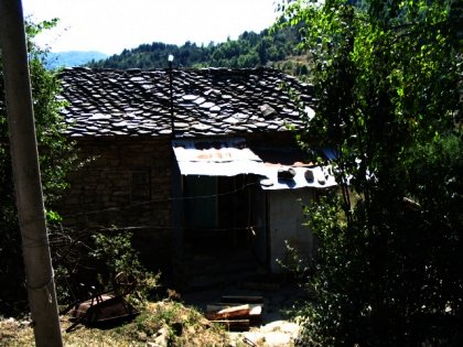 Stone built house near Kardjali in Bulgaria. Ref. No 44375