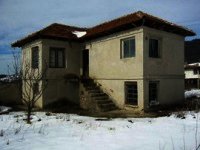 A solid house near Veliko Tarnovo.Property in Bulgaria. Ref. No 26183