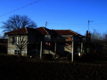 House fo sale near Nova Zagora.Property in Bulgaria. Ref. No 02604
