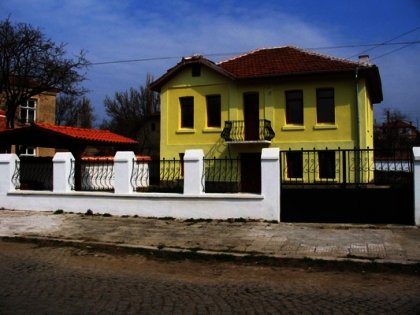House in Elhovo Property in Bulgaria Ref. No 1227