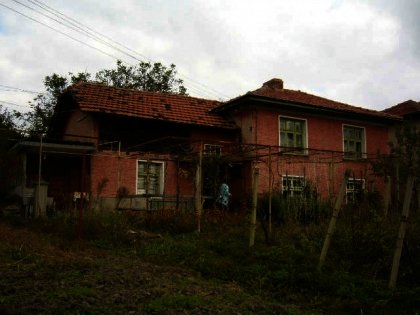 Appealing rural house close to a dam near Gabrovo Ref. No 59036