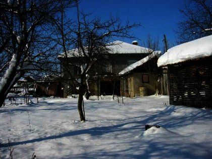 Charming rural housenear Gabrovo, big garden Ref. No 591297
