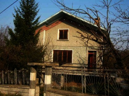 Large six-bedroom property near gabrovo Ref. No 59046