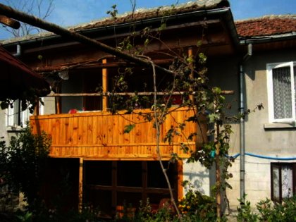 single-storey frame-built house near Gabrovo Ref. No 59031