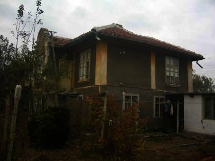 Splendid two storey house near Gabrovo Ref. No 59044