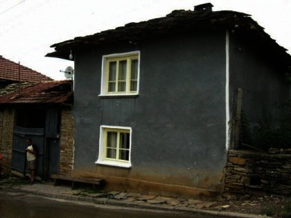 Two storey bulgarian house for sale near a big Dam  Ref. No 592015