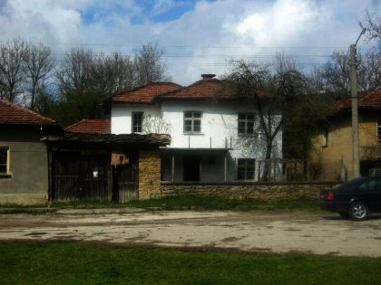 Delightful two storey house near Troyan in Bulgaria Ref. No 592017