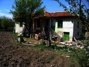 Property near Haskovo Bulgarian house in countryside Ref. No H0230