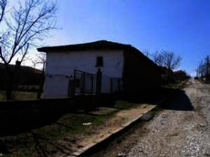 Property in Bulgaria  House Elhovo Ref. No H0215