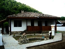 Bulgarian house near Veliko Tarnovo  Ref. No 594223