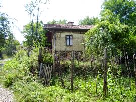 House in typical bulgarian style Ref. No 5112