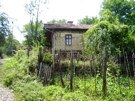 House in typical bulgarian style Ref. No 5112