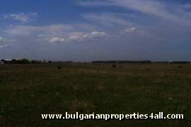 Huge plot of land for sale on the sea coast. Ref. No 9432