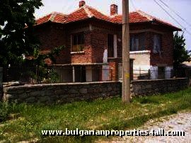 Property for sale in Bulgaria with enormous garden Ref. No 1179